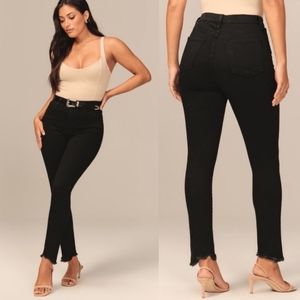 Abercrombie & Fitch super skinny ankle high rise 26/2S (short) Black Curve ❤️